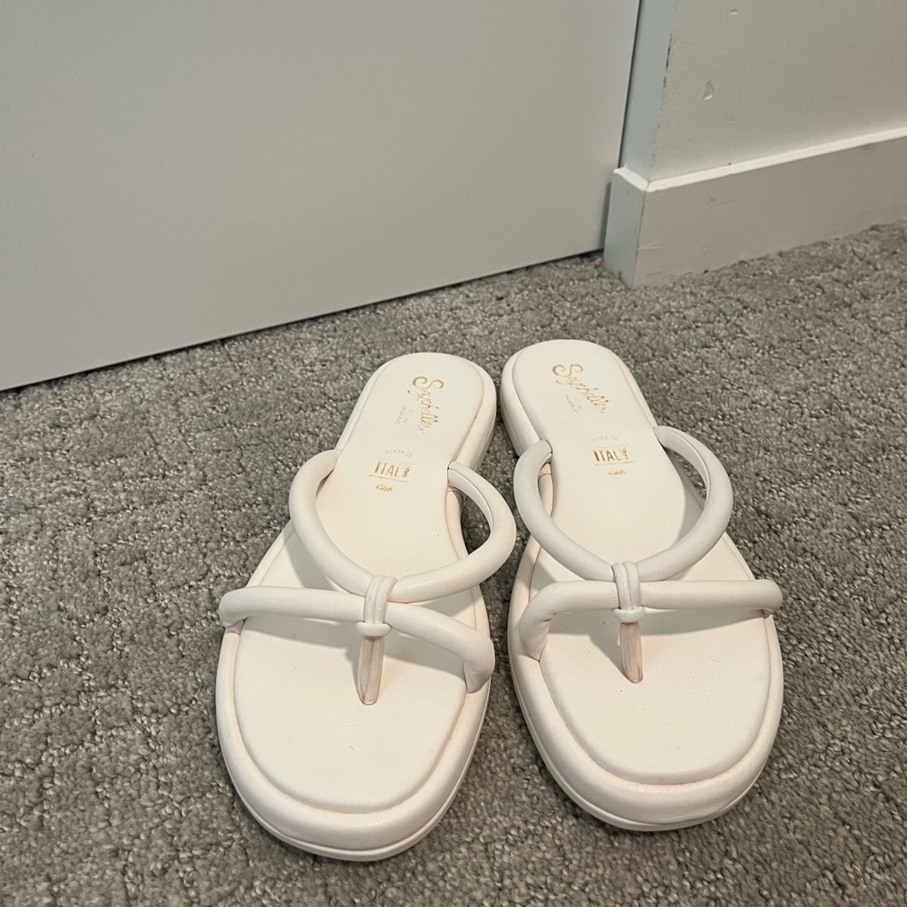 Seychelles White Sandals